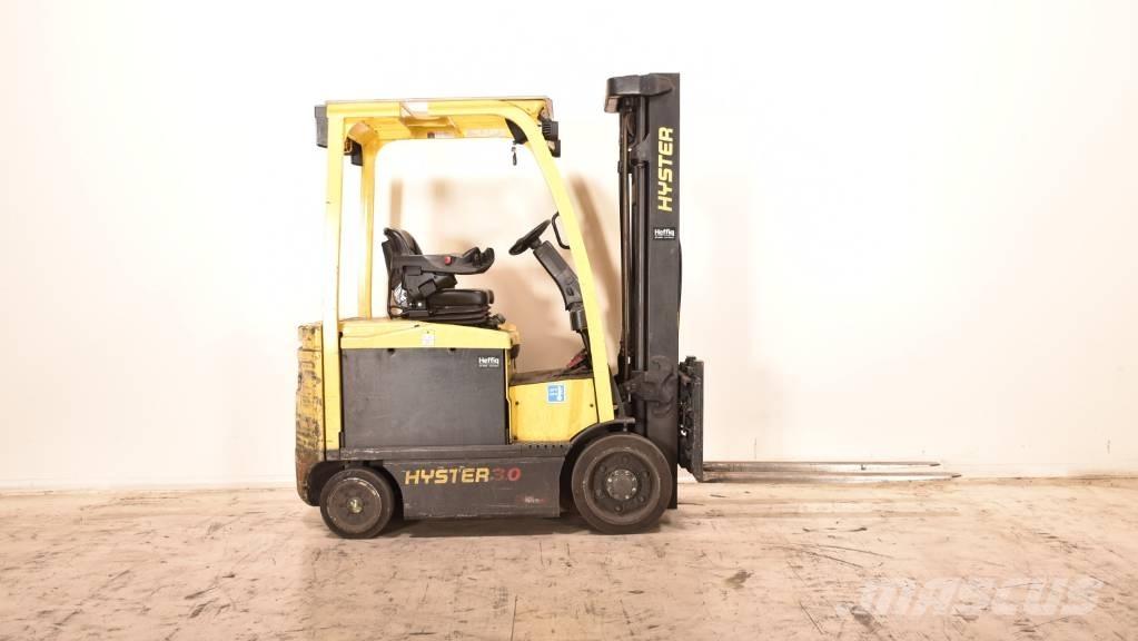 Hyster E3.0XN Elektromos targoncák