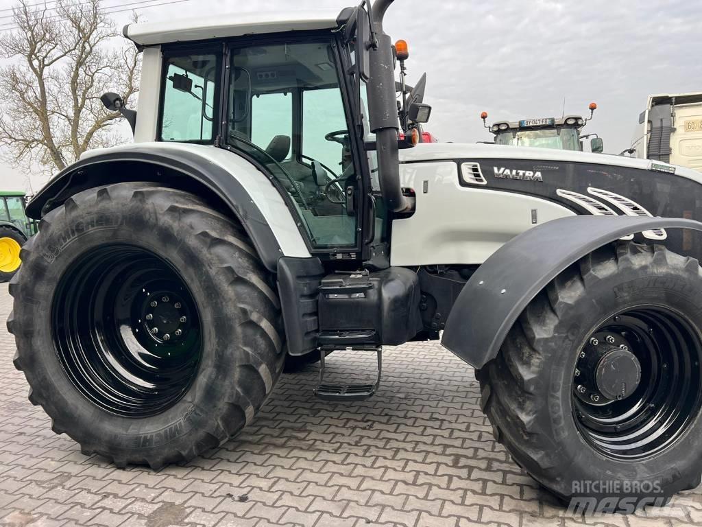 Valtra T 202 Versu Traktorok