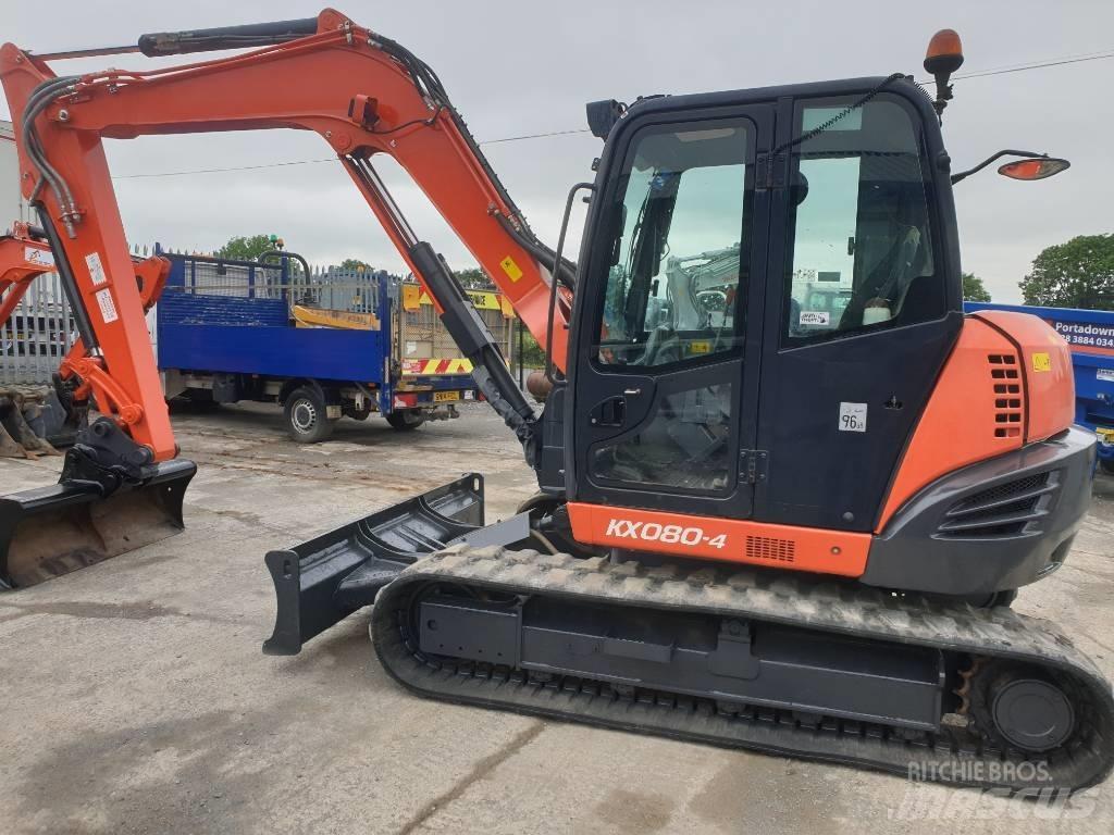 Kubota KX 080-4 Közepes (midi) kotrók 7 t - 12 t