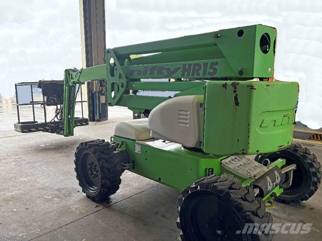 Niftylift HR15 - 4x4 Karos emelők