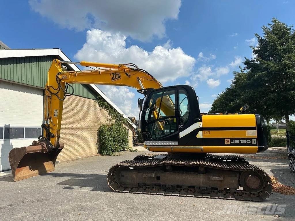 JCB JS190 LC Lánctalpas kotrók