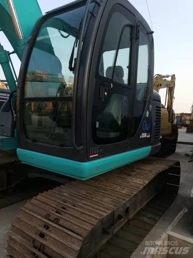 Kobelco SK 135 Lánctalpas kotrók