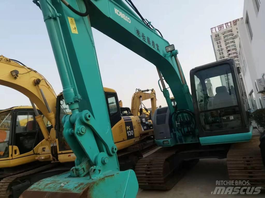 Kobelco SK 135 Lánctalpas kotrók