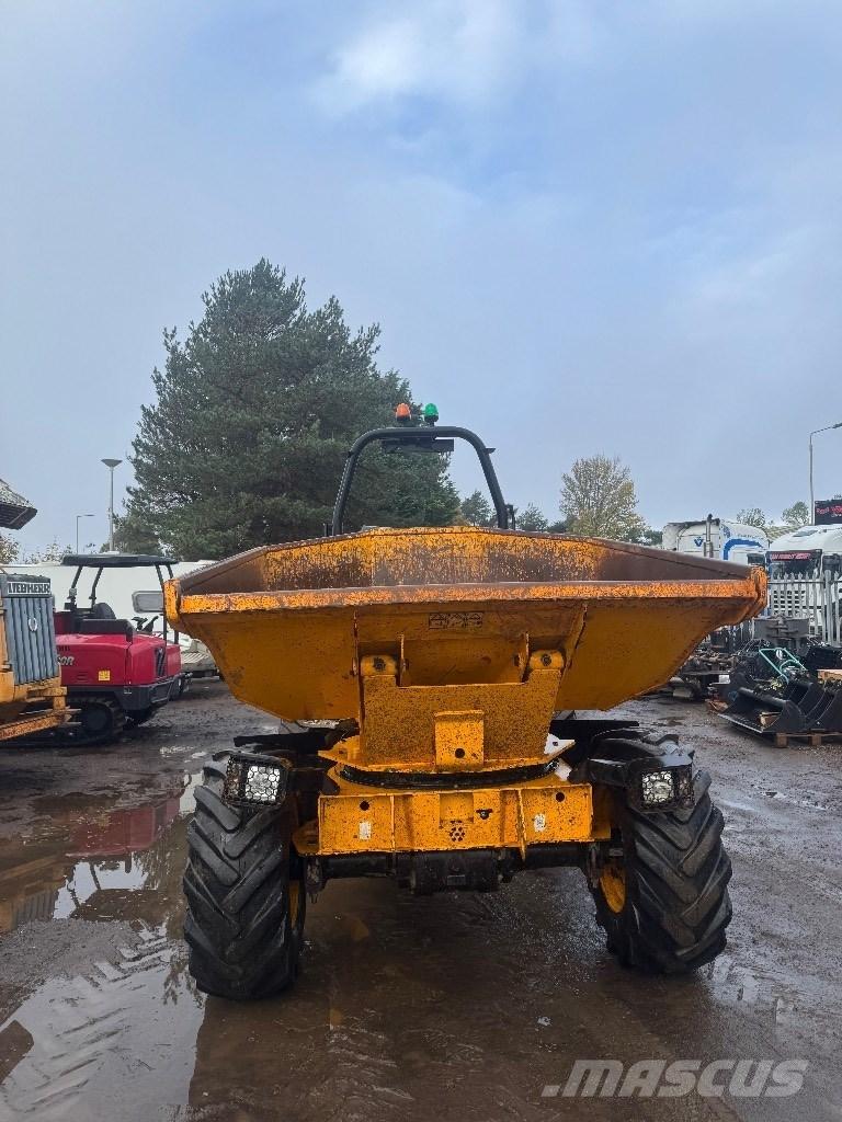 JCB 6 T-1 Mezei dömperek