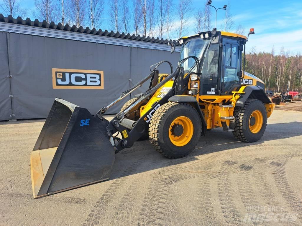 JCB 413 Gumikerekes homlokrakodók