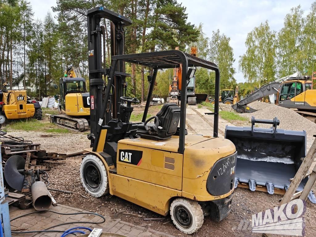 CAT EP 35 K PAC Elektromos targoncák