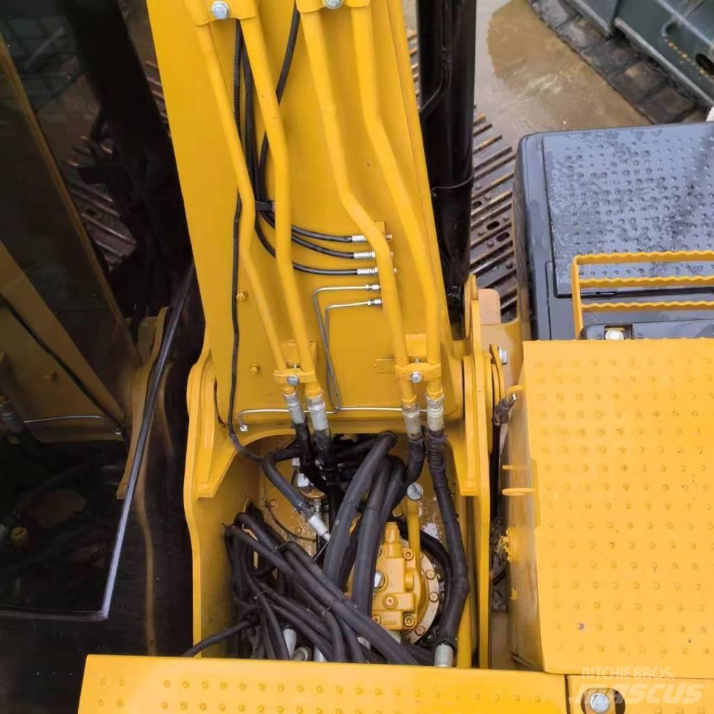 CAT 312 D Lánctalpas kotrók