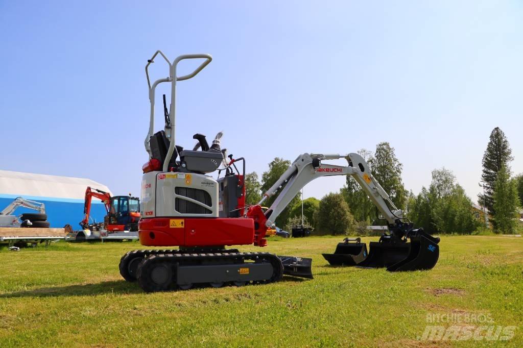 Takeuchi TB210R Mini kotrók < 7t