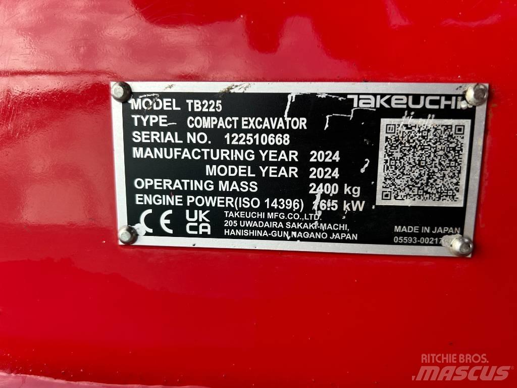 Takeuchi TB 225A V5 Mini kotrók < 7t