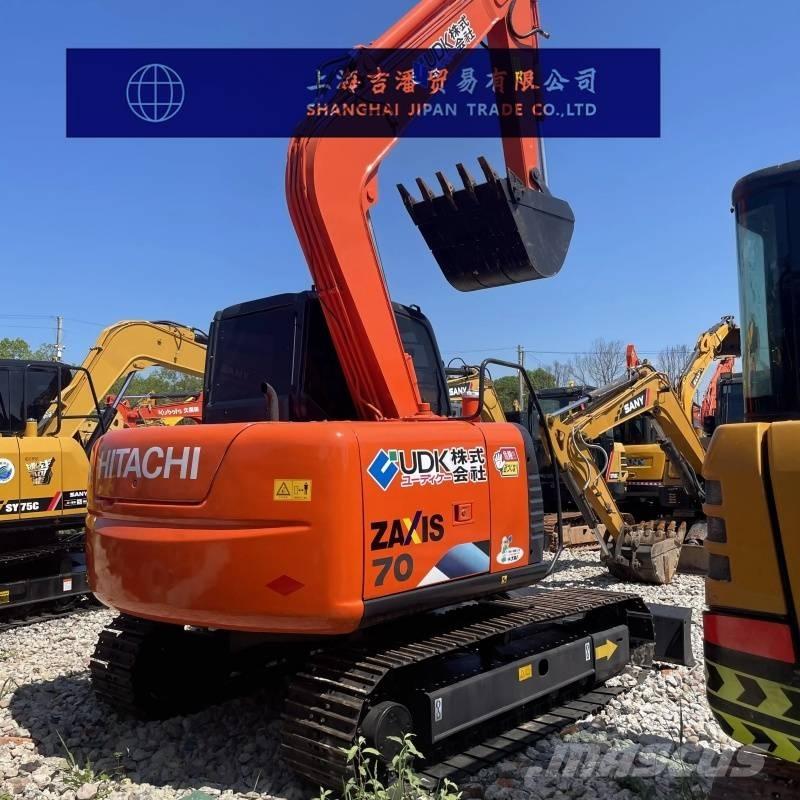 Hitachi ZX 70 Mini kotrók < 7t