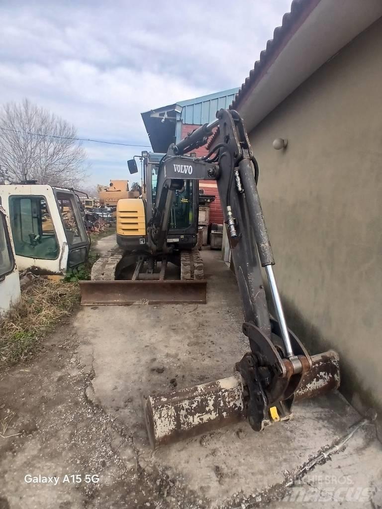Volvo ECR 48 C Mini kotrók < 7t