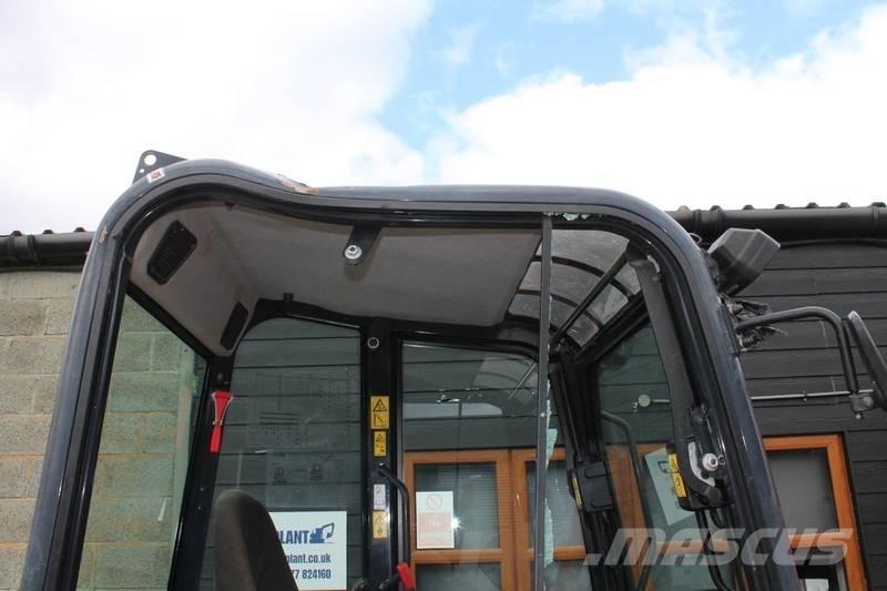 Kubota U 27-4 Mini kotrók < 7t