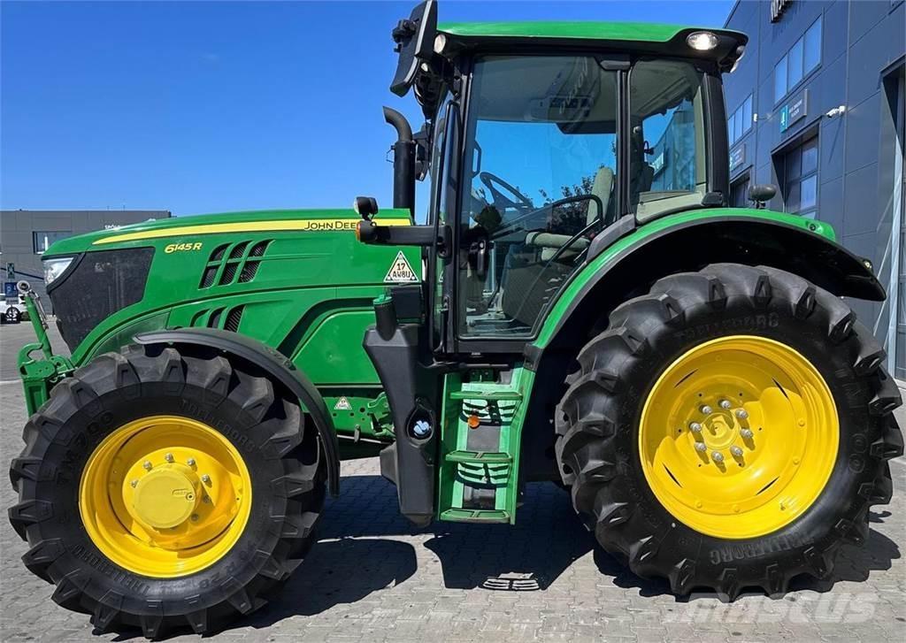 John Deere 6145R Traktorok