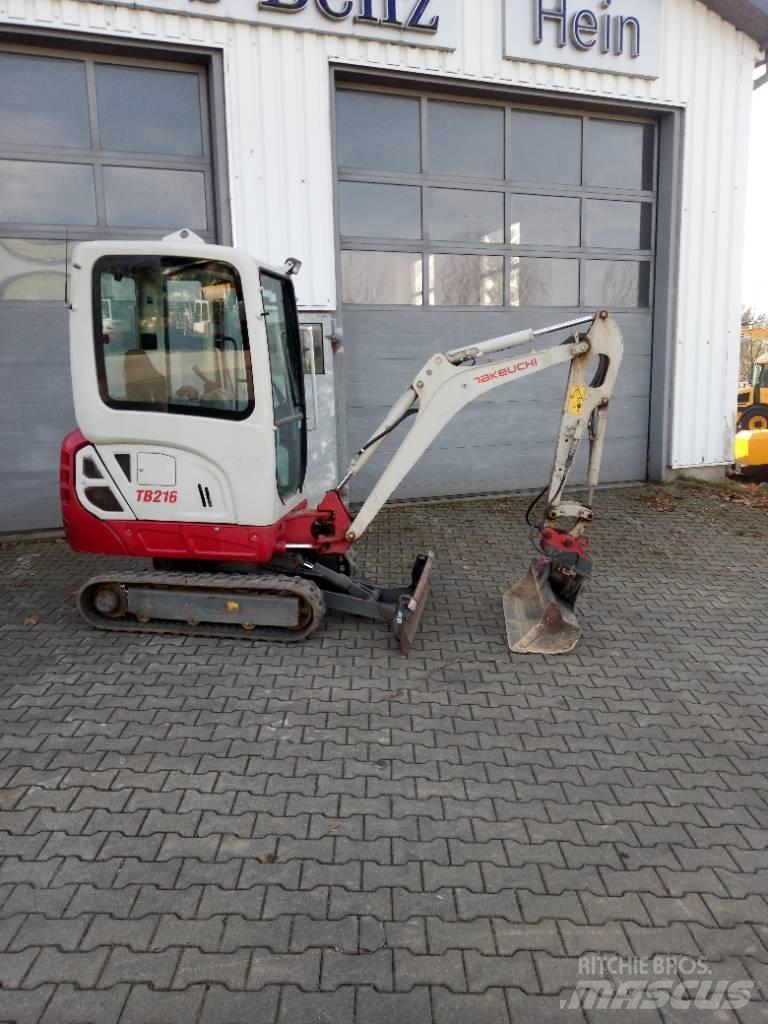 Takeuchi TB 216 Mini kotrók < 7t