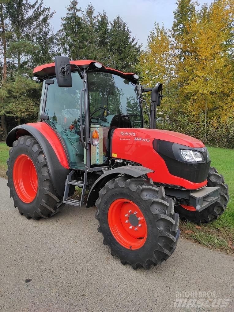 Kubota M4073 Traktorok