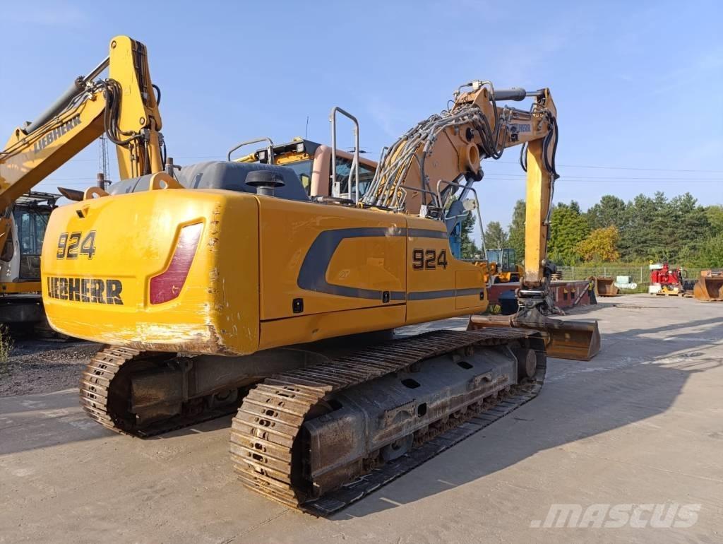 Liebherr R924LC Lánctalpas kotrók