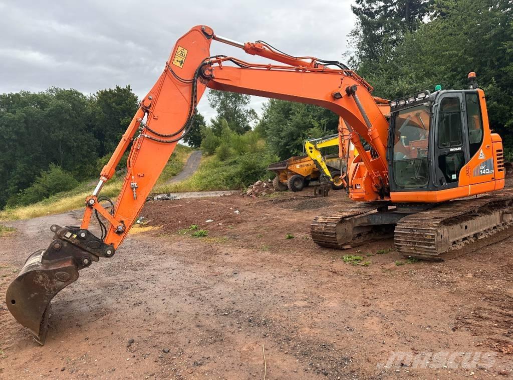 Doosan DX 140 LCR-3 Lánctalpas kotrók