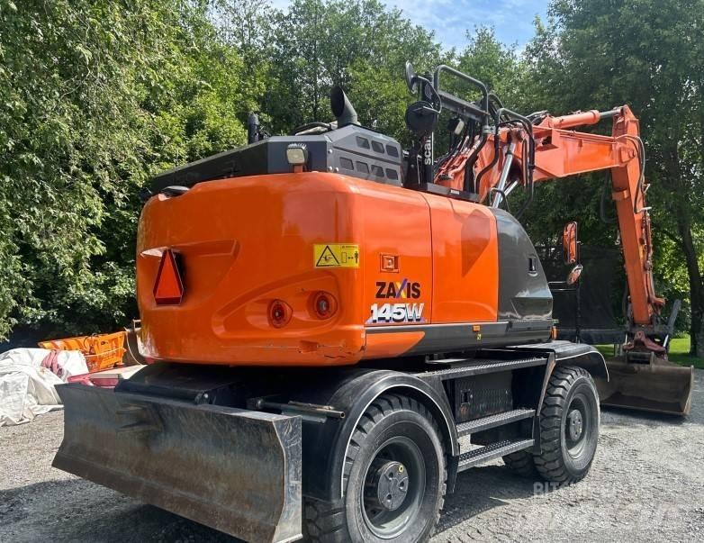 Hitachi ZX 145 W-6 Gumikerekes kotrók