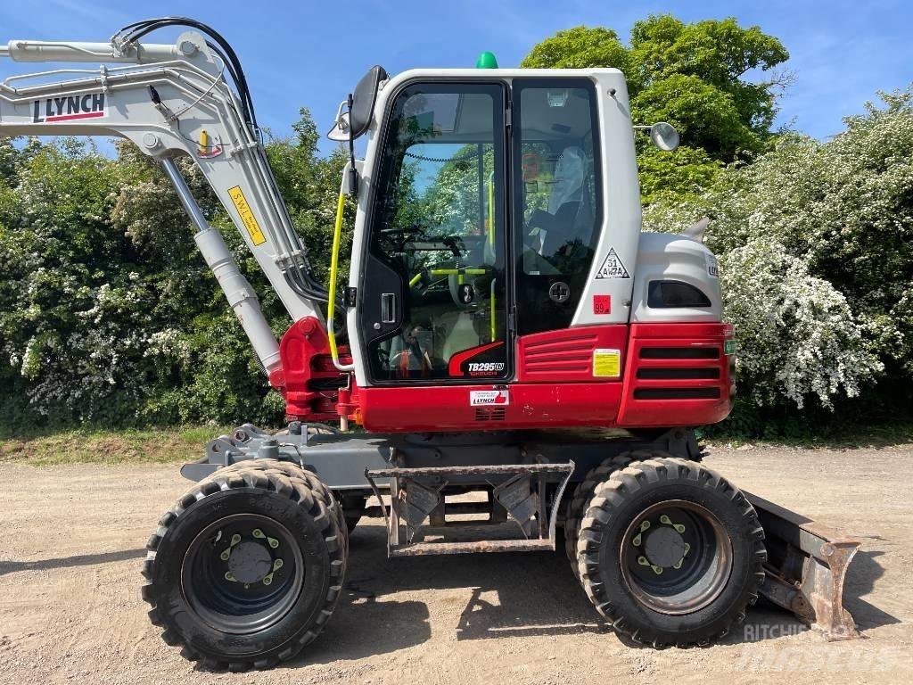 Takeuchi TB 295 W Gumikerekes kotrók