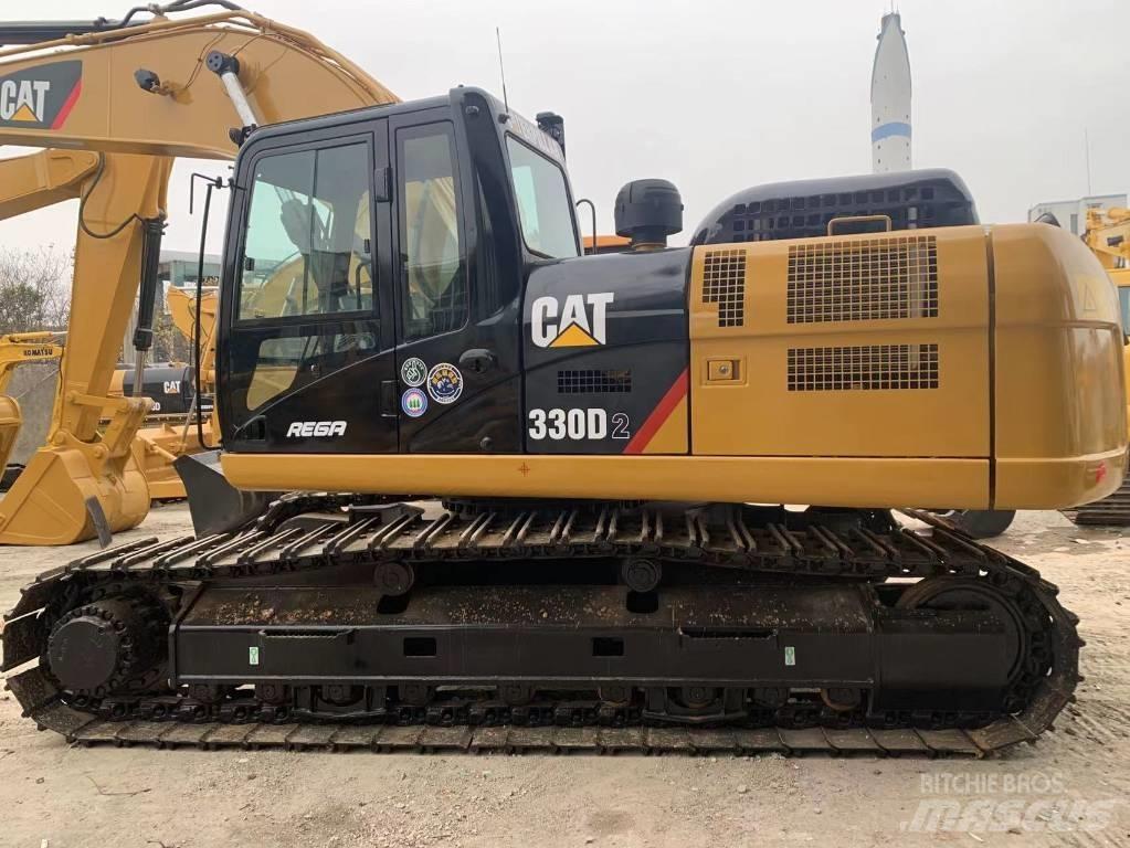 CAT 330 D Lánctalpas kotrók