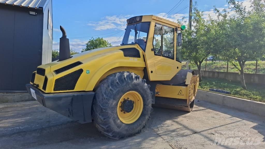 Bomag 213 DH Ikerdobos hengerek