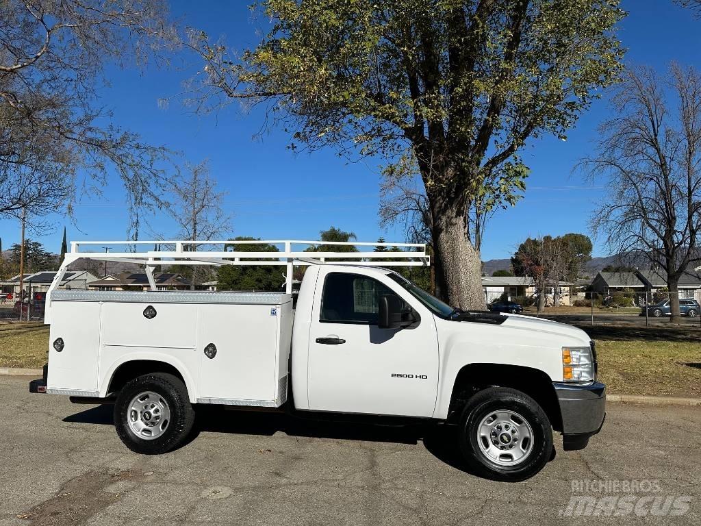 Chevrolet 2500 HD Kis teherszállító/Platós kocsi