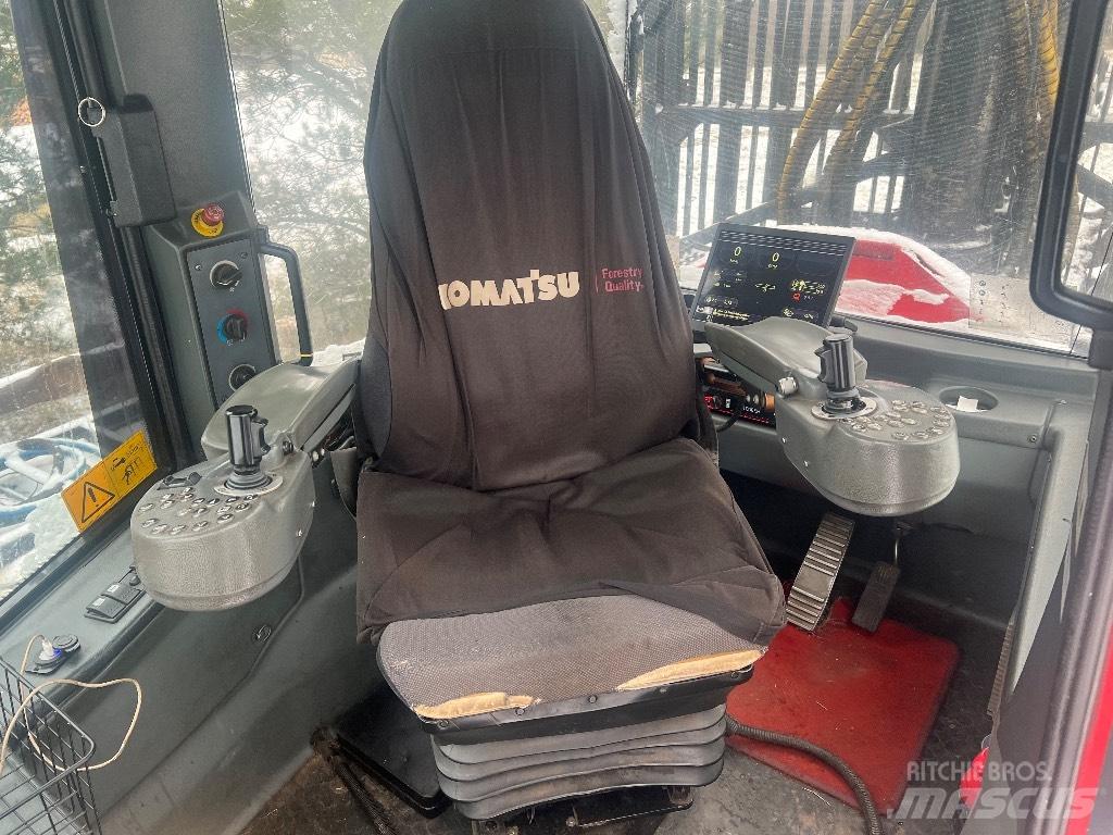 Komatsu 840 TX Kihordók