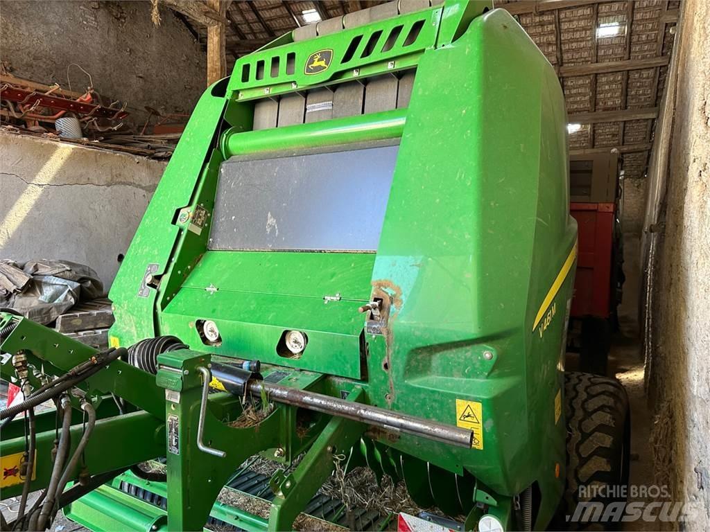 John Deere V461M Körbálázók