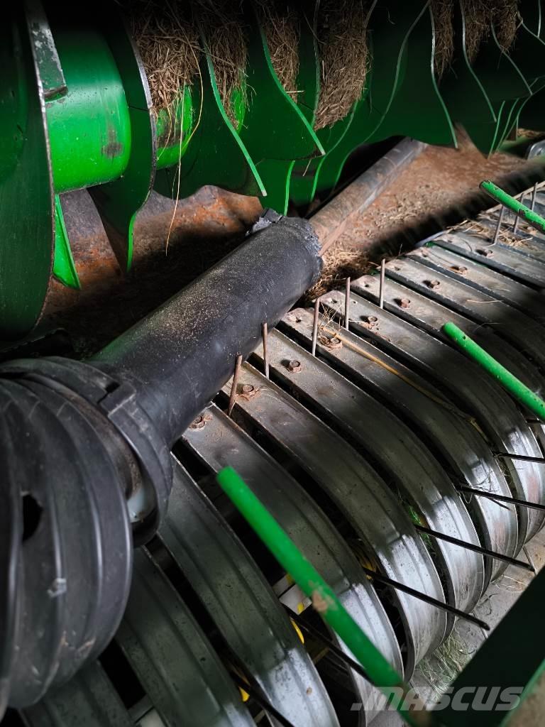 John Deere V461M Körbálázók