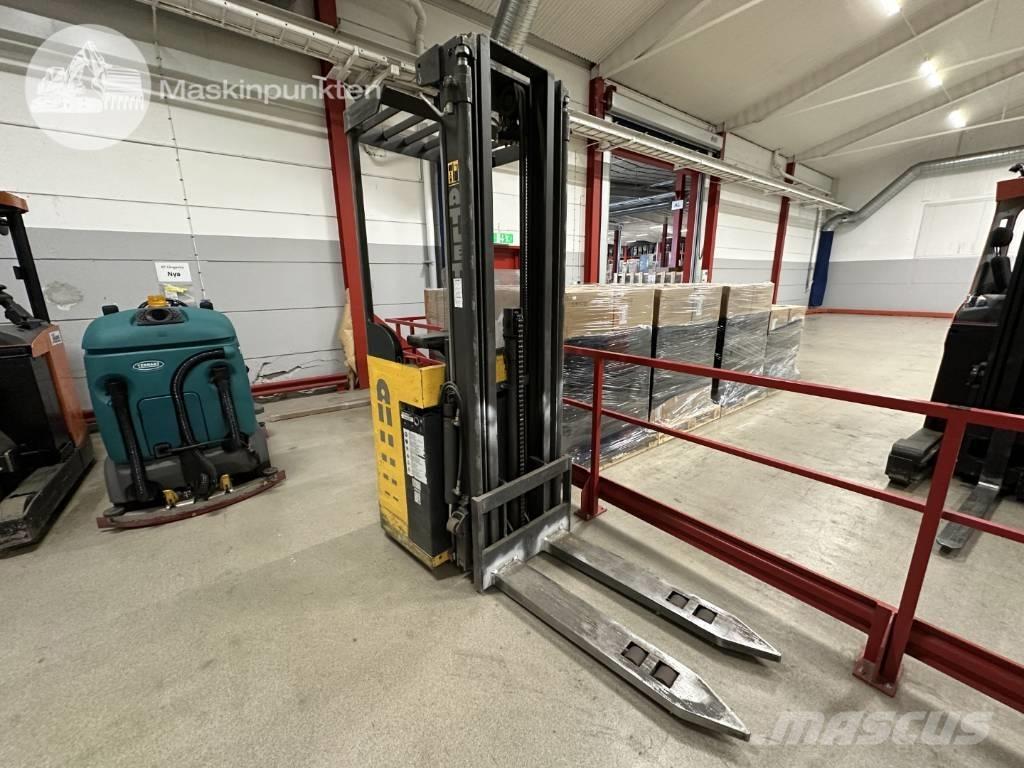 Atlet 160 SD TFV Elektromos gyalogkíséretű targoncák
