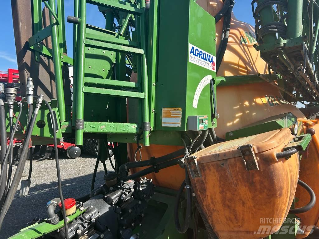 Amazone UX 5200 Vontatott trágyaszórók