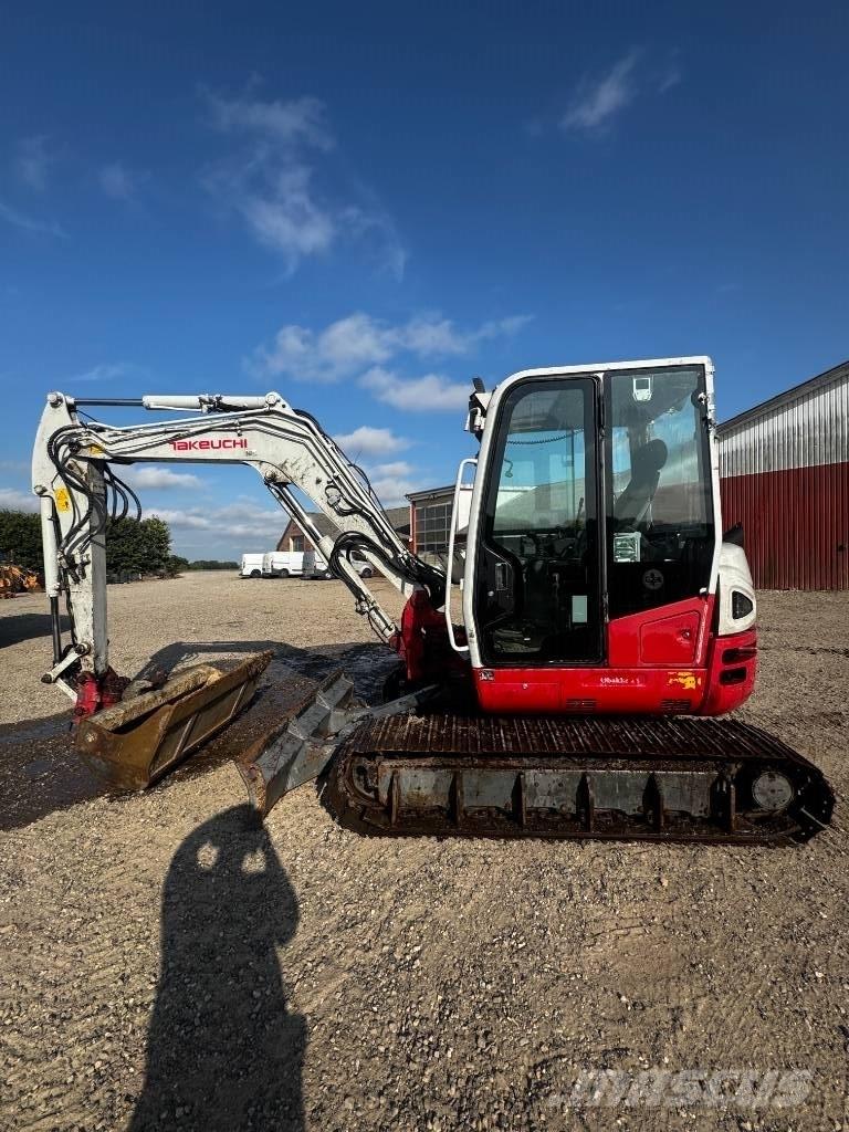 Takeuchi TB 260 Lánctalpas kotrók