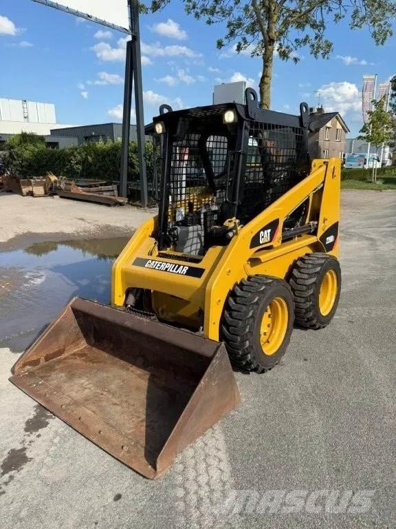 CAT 216B3 Kompaktrakodók