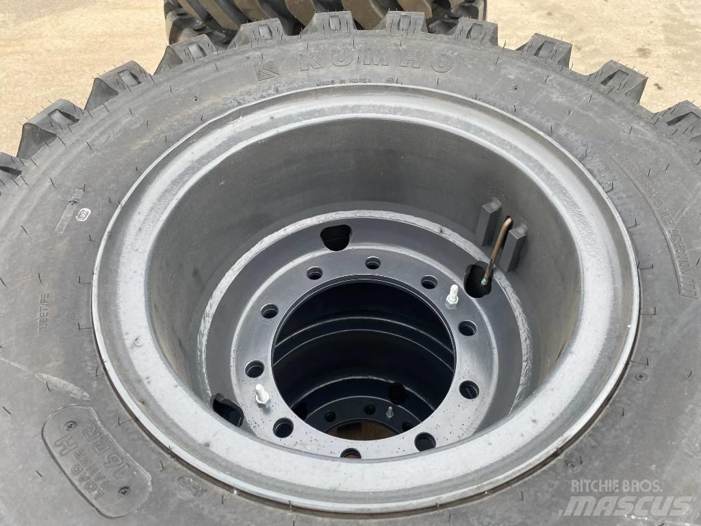 Kumho 10,00-20 Gumiabroncsok, kerekek és felnik