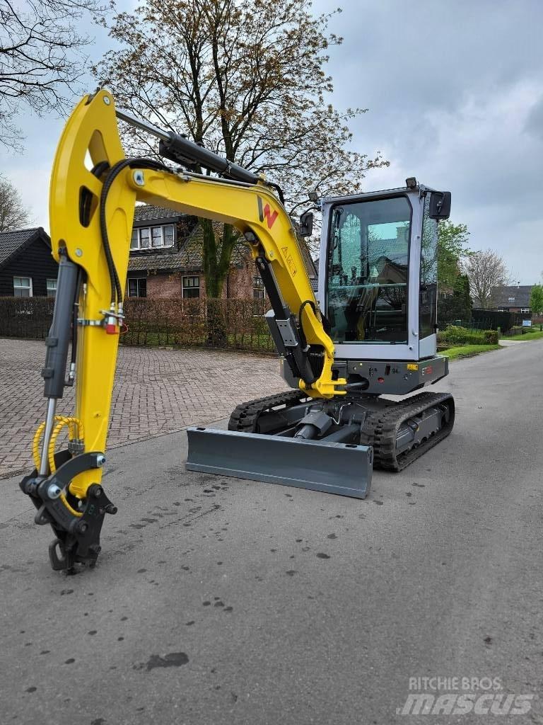 Wacker Neuson ET35 Mini kotrók < 7t