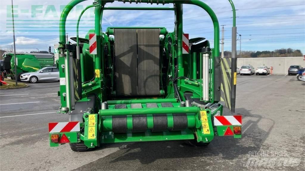 John Deere c451r Szögletes bálázók