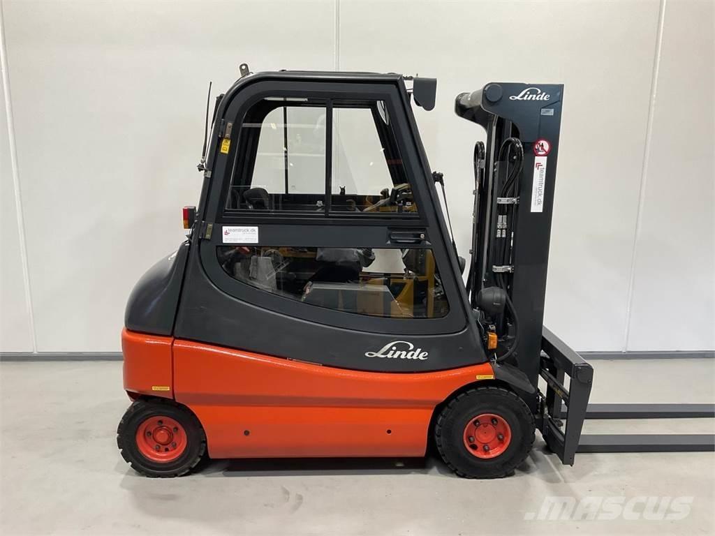 Linde E25P - 02 Elektromos targoncák