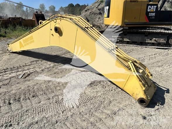 Komatsu PC200 Gémek és dipperek