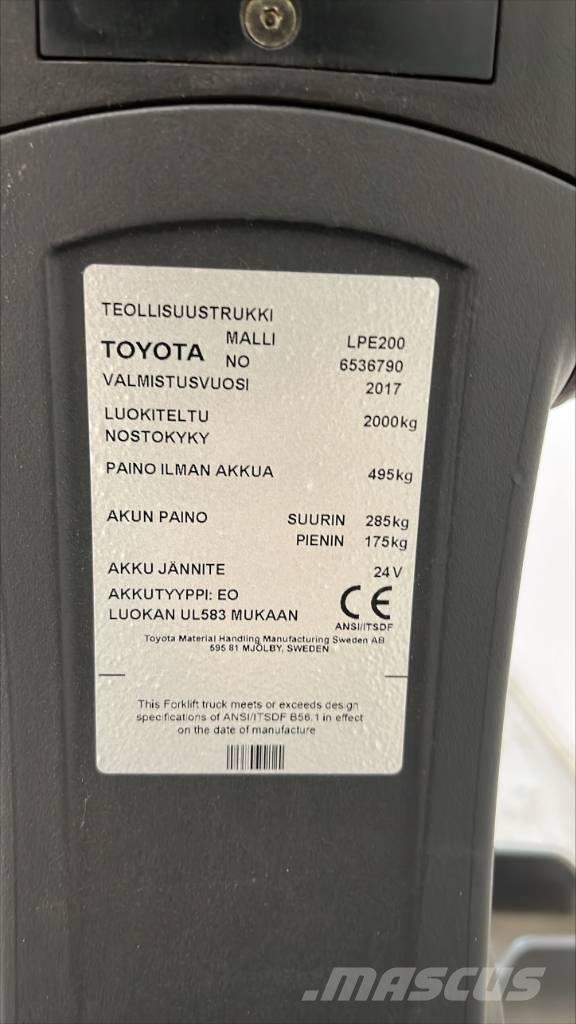 Toyota BT LPE 200 Vezetőállásos alacsony emelőkocsi