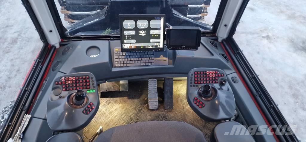Komatsu 865 Kihordók