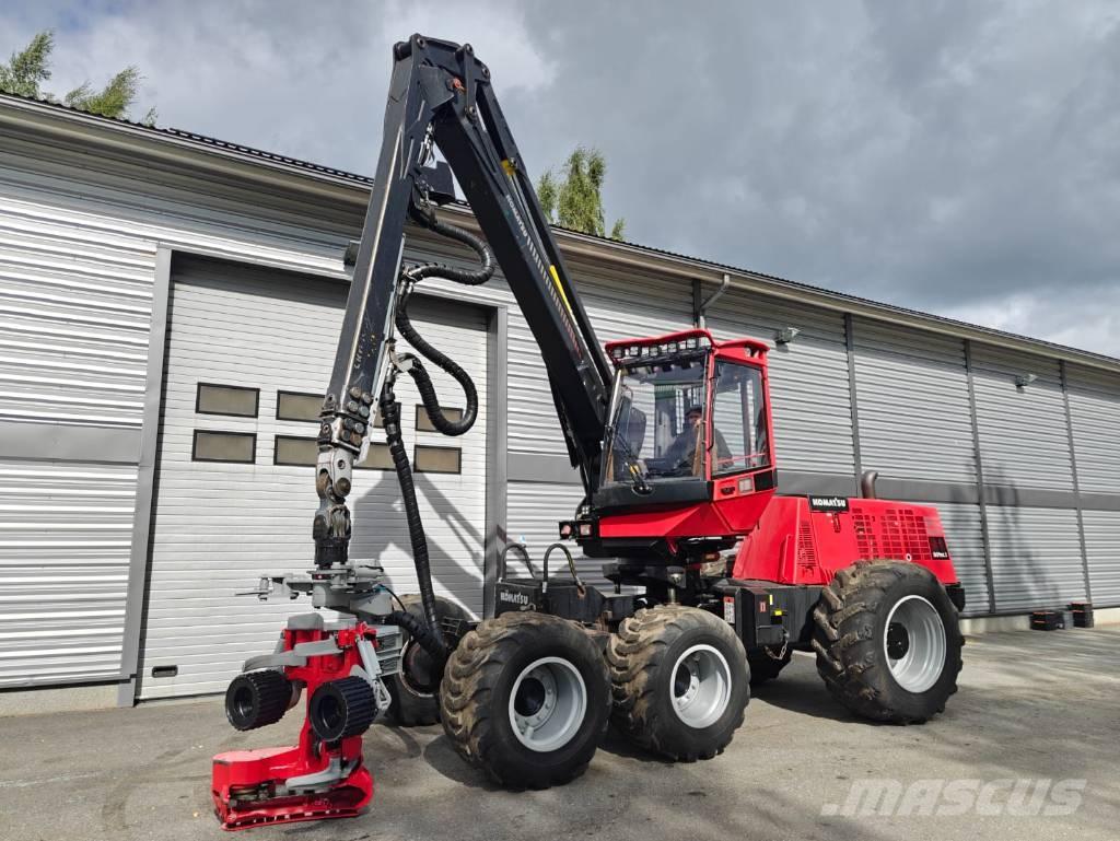 Komatsu 901 TX.1 Betakarítók