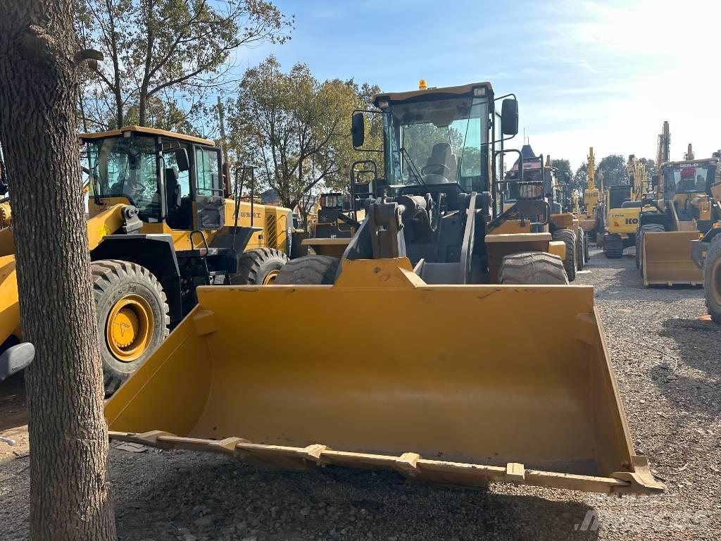 XCMG LW 500 GV Gumikerekes homlokrakodók