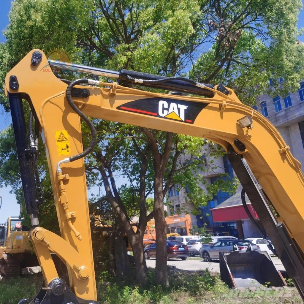 CAT 304 CR Mini kotrók < 7t