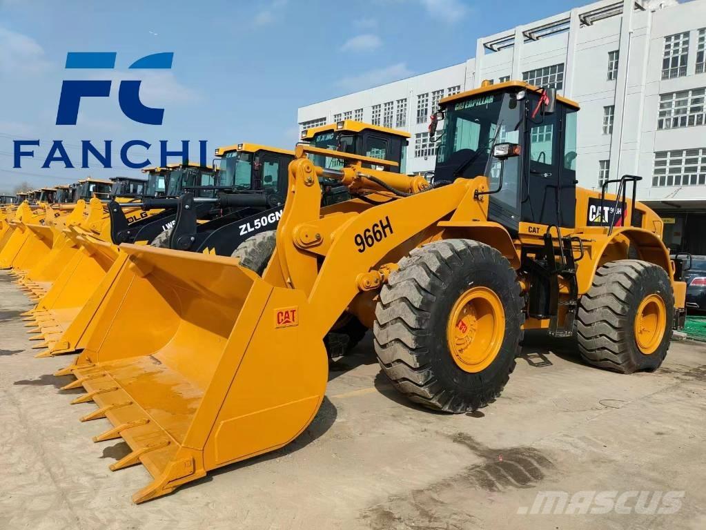 CAT 966 H Gumikerekes homlokrakodók