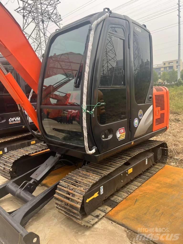 Hitachi Zaxis 60 Mini kotrók < 7t