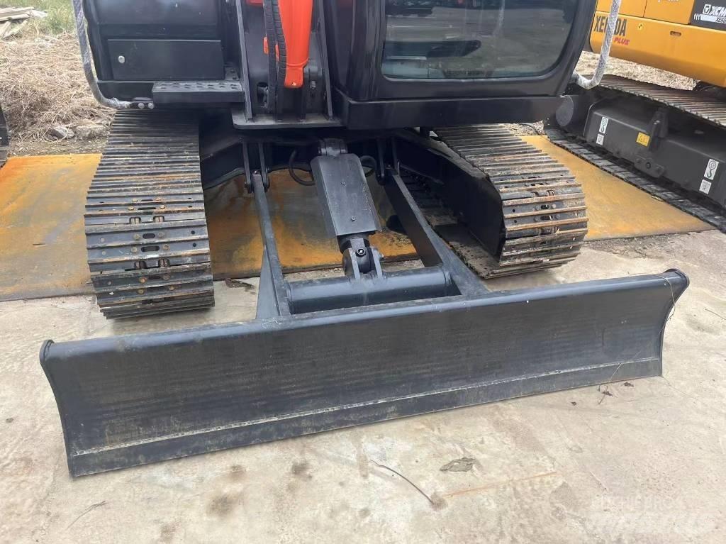 Hitachi Zaxis 60 Mini kotrók < 7t