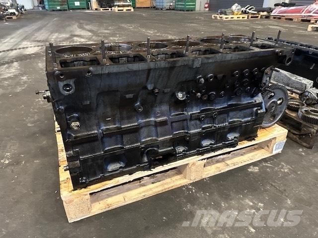 Cummins ISME420-30 Motorok
