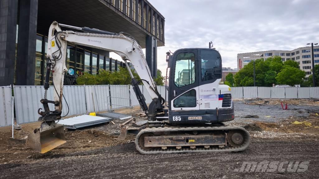 Bobcat E 85 Közepes (midi) kotrók 7 t - 12 t