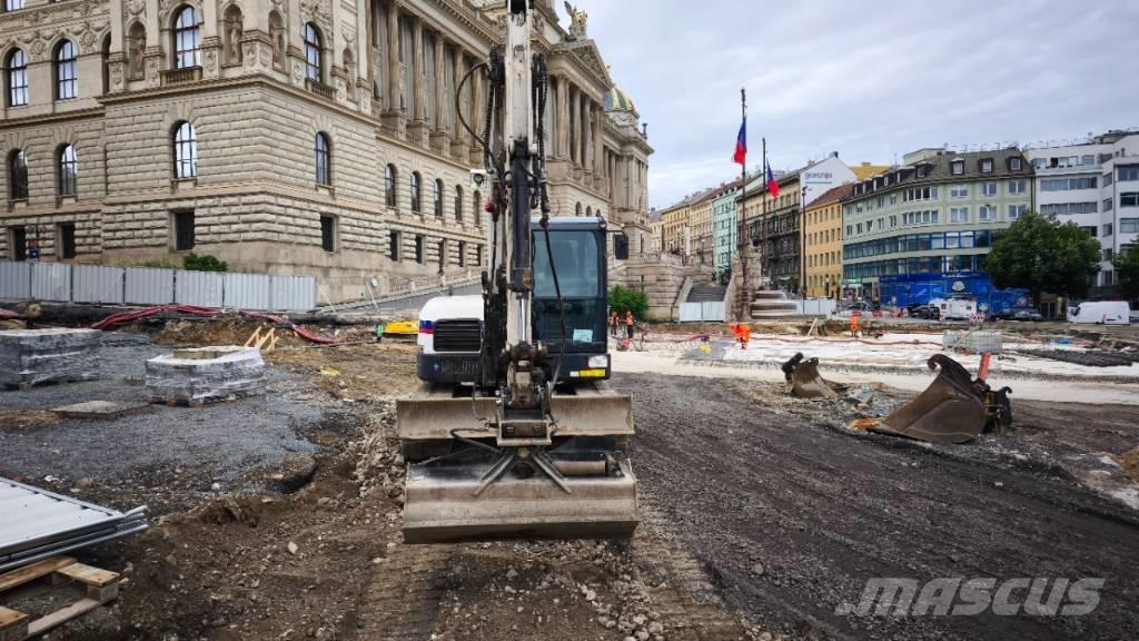 Bobcat E 85 Közepes (midi) kotrók 7 t - 12 t