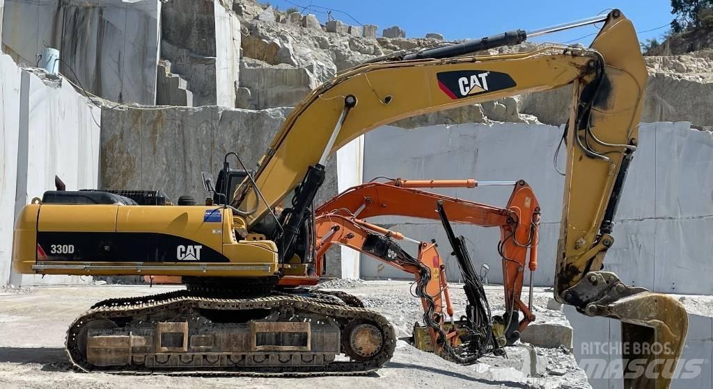 CAT 330 D Lánctalpas kotrók